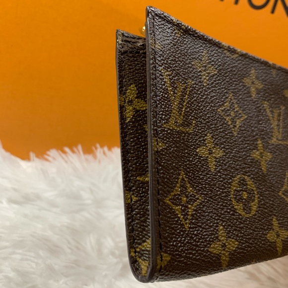 ✨🛍S O L D✨🛍Louis Vuitton Pochette Monogram - Picture 4 of 12